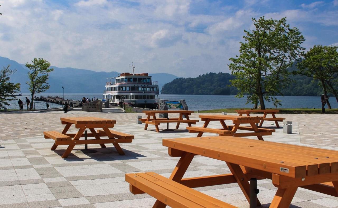 Towadako Lakeside Hotel Exterior foto